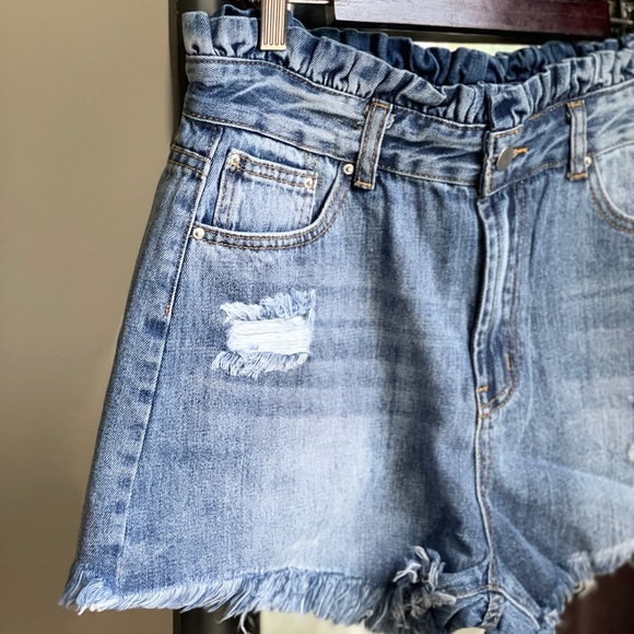 LAST ONE Paper Bag High Waist Denim Shorts - Picture 8 of 9